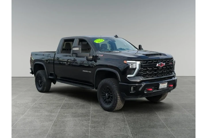 Chevrolet Silverado 2500HD 2 image 7