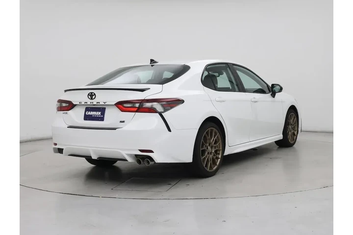 $29998 : Toyota Camry 2024 SE Nightsh image 8