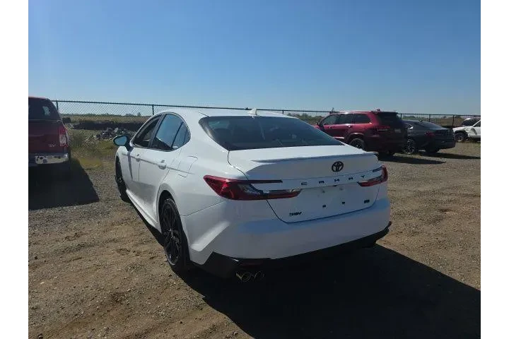 $37900 : Toyota Camry 2026 SE 4dr Sed image 4