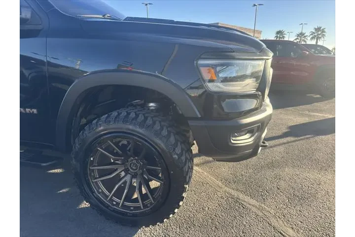 $38999 : Ram 1500 2019 4x4 Rebel 4dr image 4