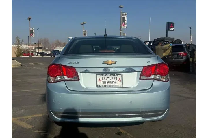 $5410 : Chevrolet Cruze 2011 LT 4dr image 4