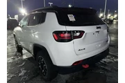 $25500 : Jeep Compass 2024 4x4 Trailh thumbnail
