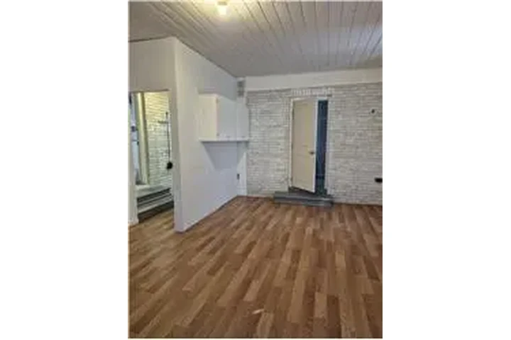 $2250 : Rental property with 4 bedro image 10