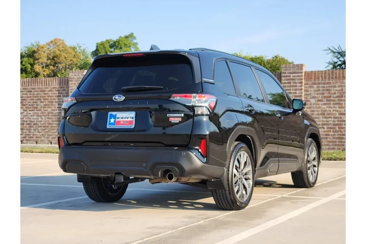 $34988 : Subaru Forester 2025 AWD Tou image 6