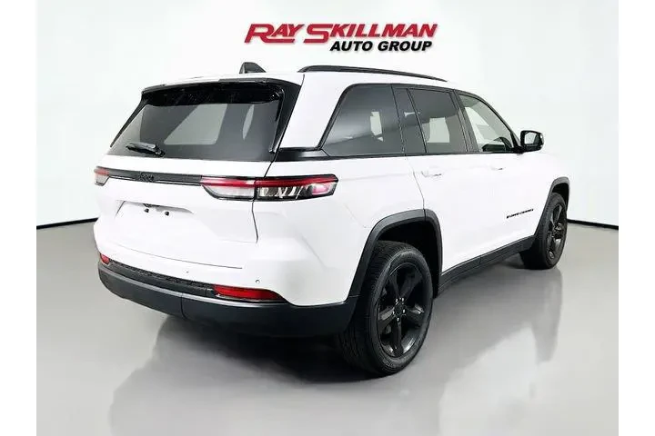 $28975 : Jeep Grand Cherokee 2024 4x2 image 7