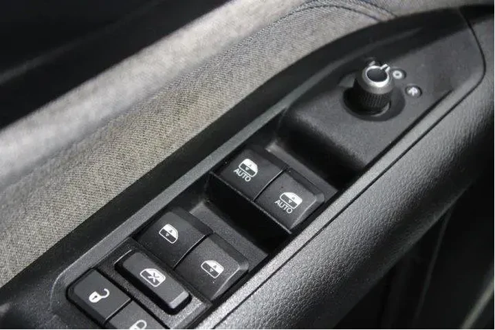 $17989 : Jeep Compass 2022 4x4 Latitu image 8