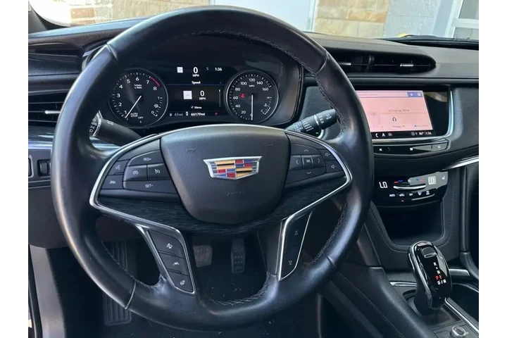 $25750 : Cadillac XT5 2021 Premium Lu image 8