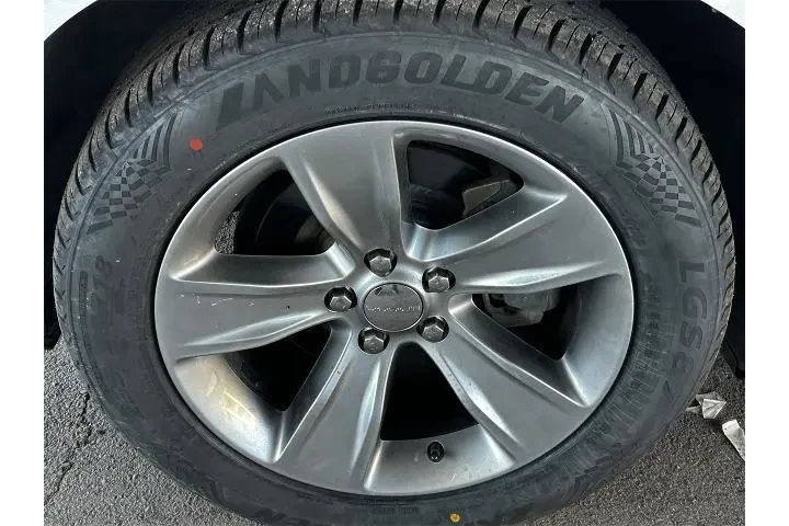 $20393 : Dodge Challenger 2019 SXT 2d image 8