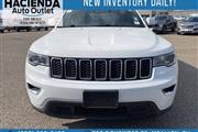 $22788 : 2018 Grand Cherokee Laredo thumbnail