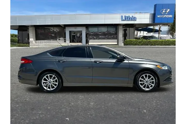 $9888 : Ford Fusion 2017 SE 4dr Seda image 9