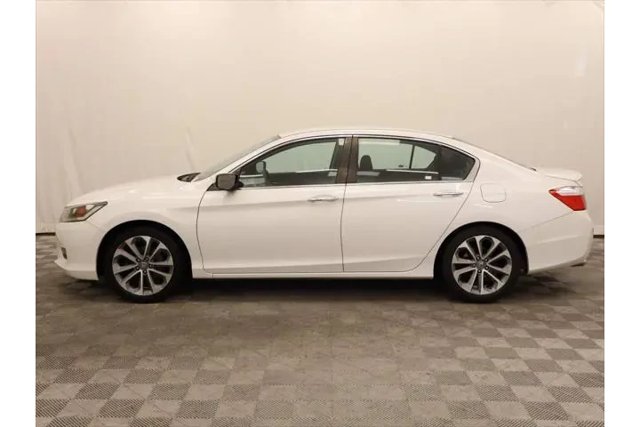 $11599 : Honda Accord 2014 Sport 4dr image 2