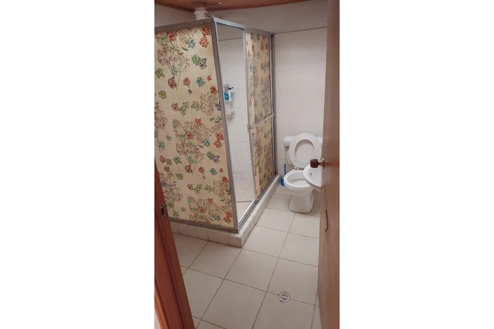 $680000 : Arriendo habitación caballero image 1