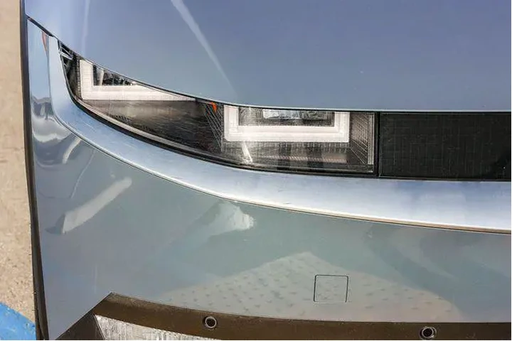 $24498 : Hyundai IONIQ 5 2023 AWD SEL image 10