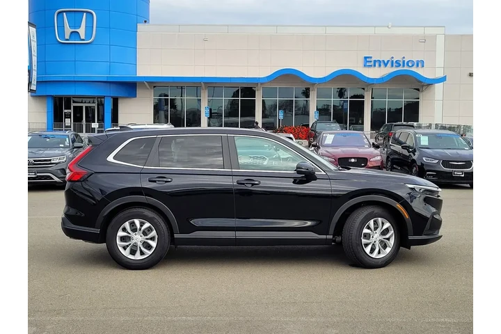 $28488 : Honda CR-V 2025 LX 4dr SUV image 4