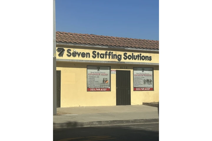 Se Solicitan Empacadores image 1