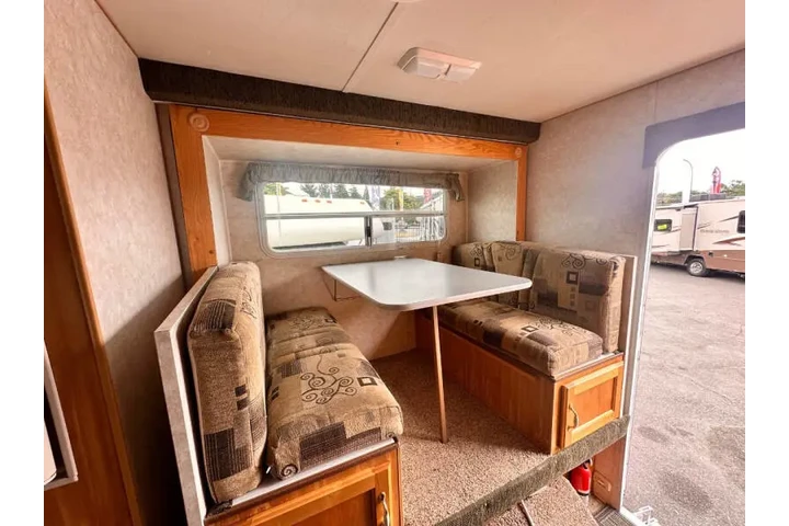 $12900 : 2009 Northland Camper 850 image 8