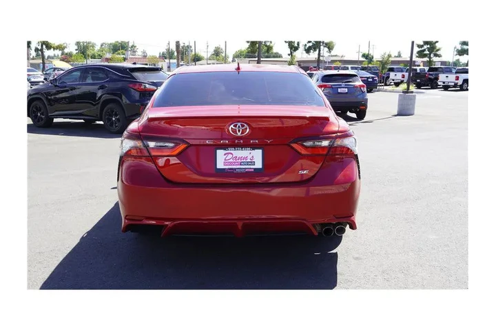 $26984 : 2023 Camry SE Sedan 4D image 7