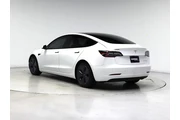$23998 : Tesla Model 3 2022 AWD Long thumbnail