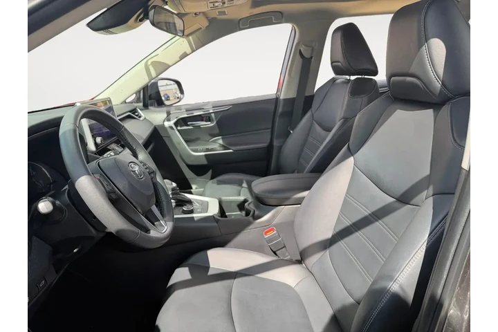 $37889 : Toyota RAV4 Hybrid 2024 AWD image 9