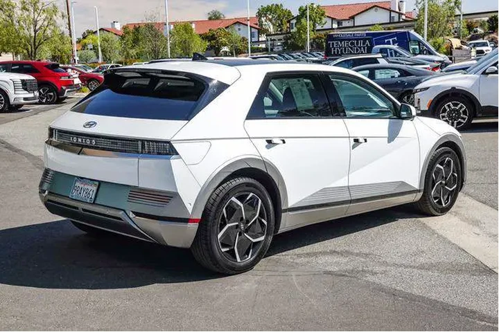 $31000 : Hyundai IONIQ 5 2024 Limited image 4