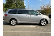 $11485 : Toyota Sienna 2015 LE 7-Pass thumbnail