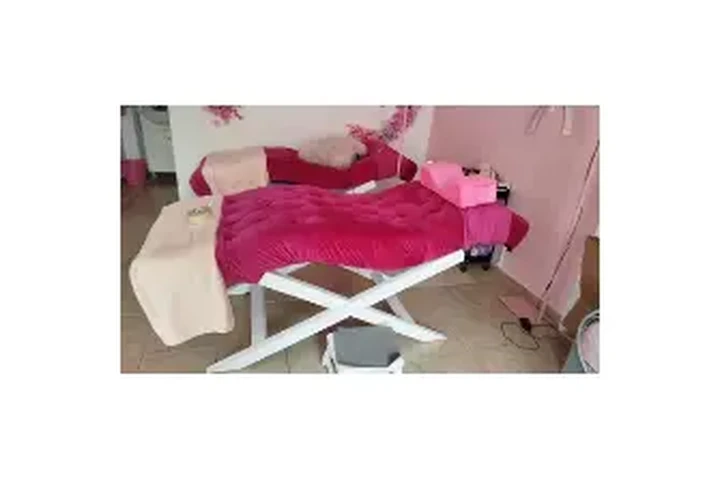 $100000 : 💅 VENDO LOTE  SALÓN DE UÑAS image 1