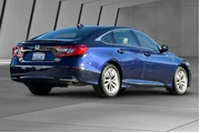 $20300 : Honda Accord Hybrid 2019 EX- thumbnail