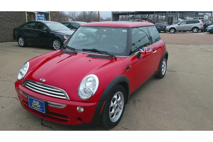 $5999 : 2005 MINI Cooper image 3