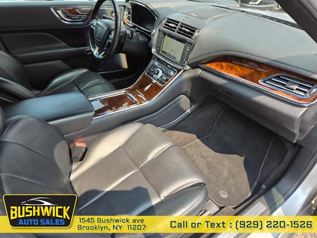 $27995 : Used 2019 Continental Reserve image 9