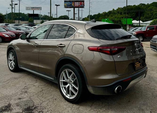 $17900 : 2019 Alfa Romeo Stelvio Ti image 6