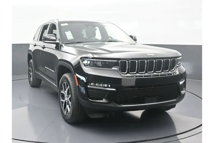 $39631 : Jeep Grand Cherokee 2025 4x2 image 9