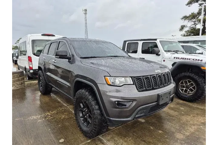 $17815 : Jeep Grand Cherokee 2017 4x4 image 2