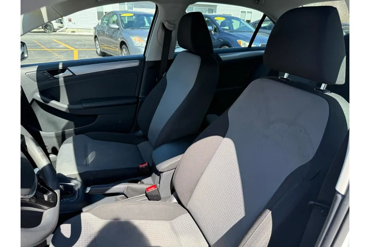 $12999 : 2017 Jetta S image 8