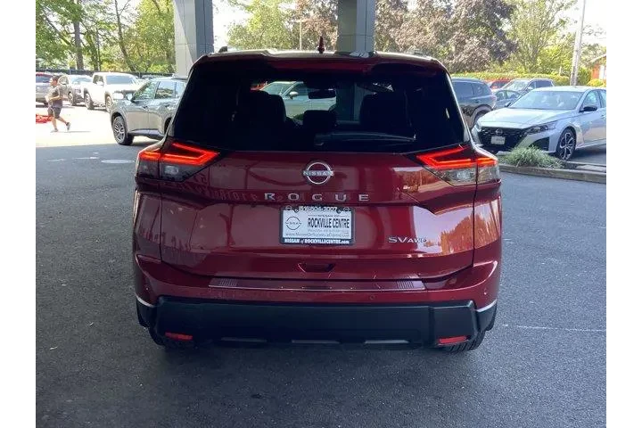 Nissan Rogue 2024 AWD SV 4dr image 6
