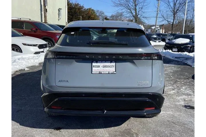 $18350 : Nissan Ariya 2024 AWD Engage image 5
