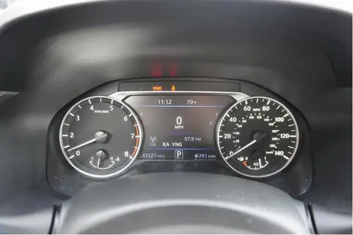 $22288 : Nissan Altima 2024 2.5 SV 4d image 10