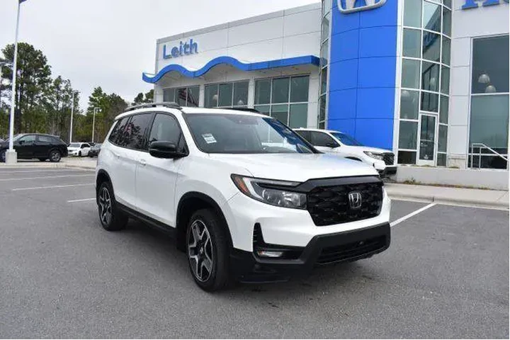 $28421 : Honda Passport 2022 AWD Elit image 1
