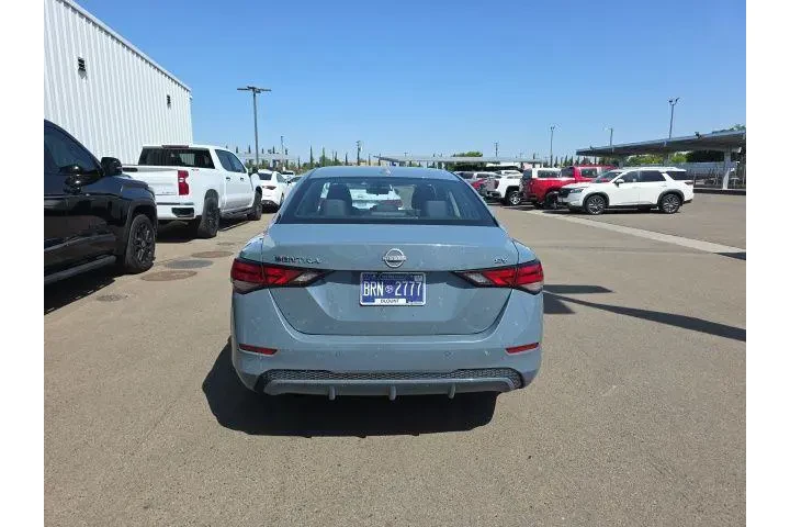 $19500 : Nissan Sentra 2024 SV 4dr Se image 5