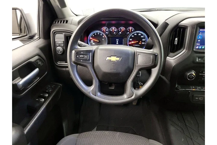 $27998 : Chevrolet Silverado 1500 202 image 10