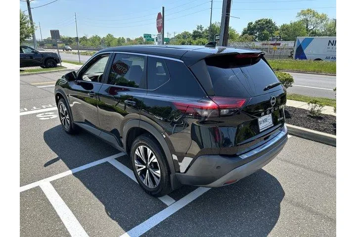 $19041 : Nissan Rogue 2022 AWD SV 4dr image 8