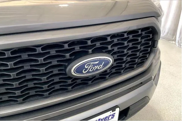 $28981 : Ford F-150 2022 4x2 XLT 4dr image 7