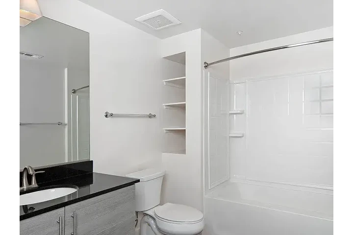 $3011 : Apartment For Rent image 1