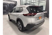 $23206 : Nissan Rogue 2023 AWD SV 4dr thumbnail