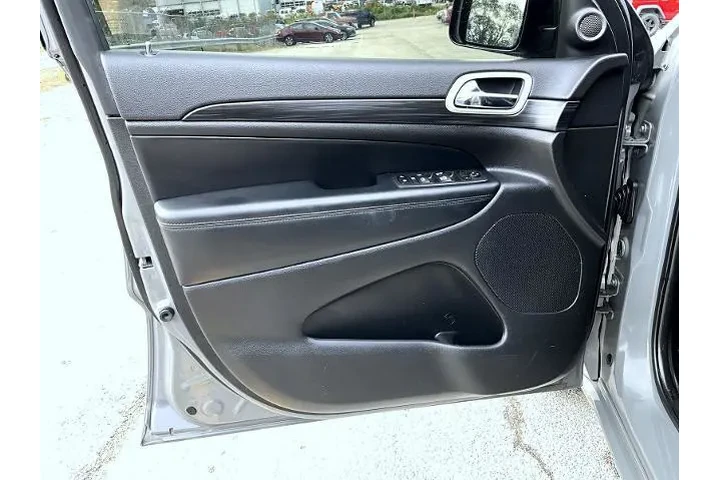 $26995 : Jeep Grand Cherokee WK 2022 image 10