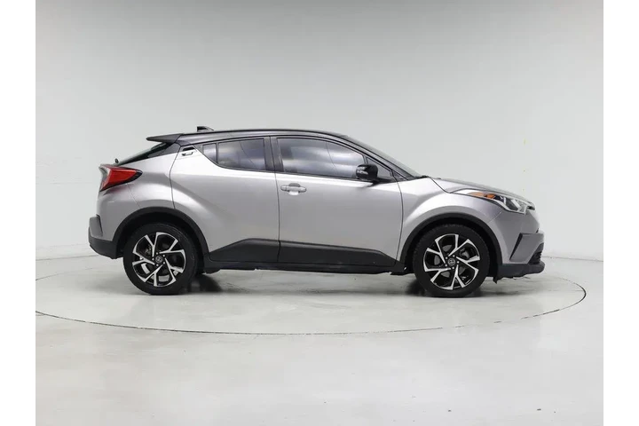 $18998 : Toyota C-HR 2019 XLE 4dr Cro image 7