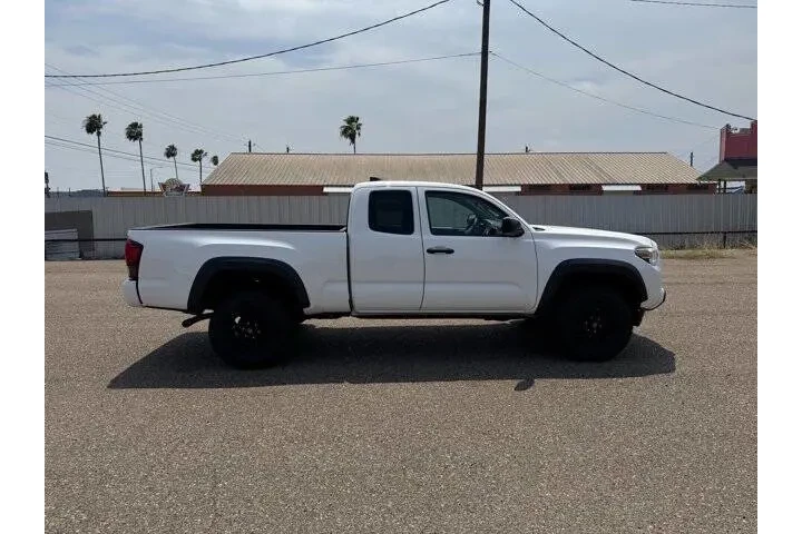$25987 : 2019 Tacoma SR image 4