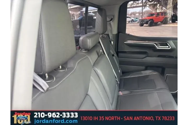 $30184 : Chevrolet Silverado 1500 202 image 9