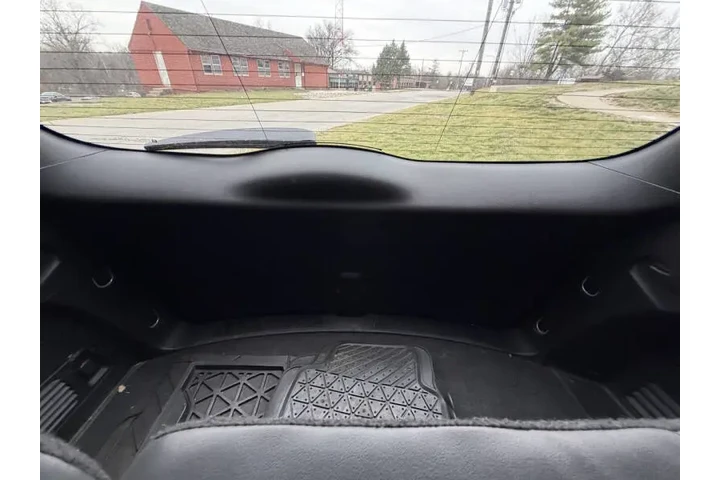 $7999 : 2019 Enclave Avenir image 3