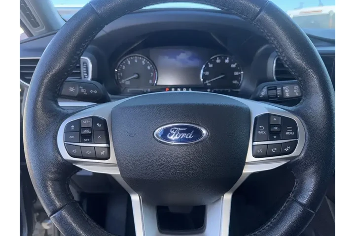 $25353 : Ford Explorer 2022 XLT 4dr S image 10