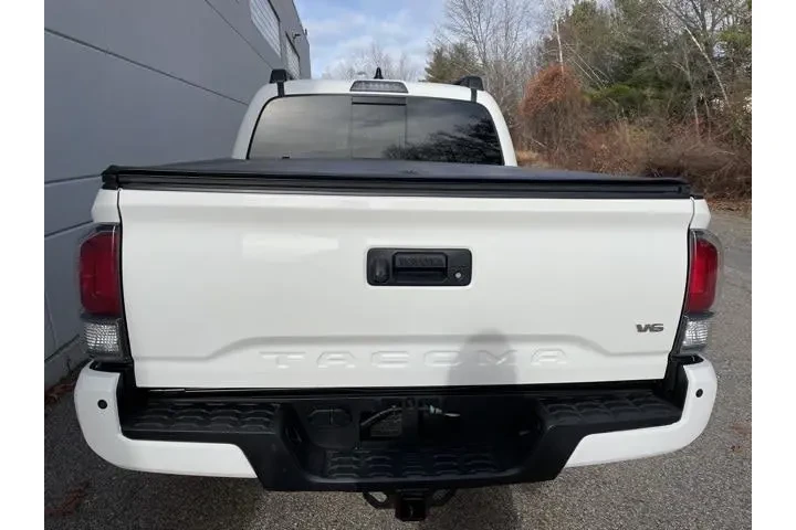 $36075 : Toyota Tacoma 2021 4x4 TRD S image 7